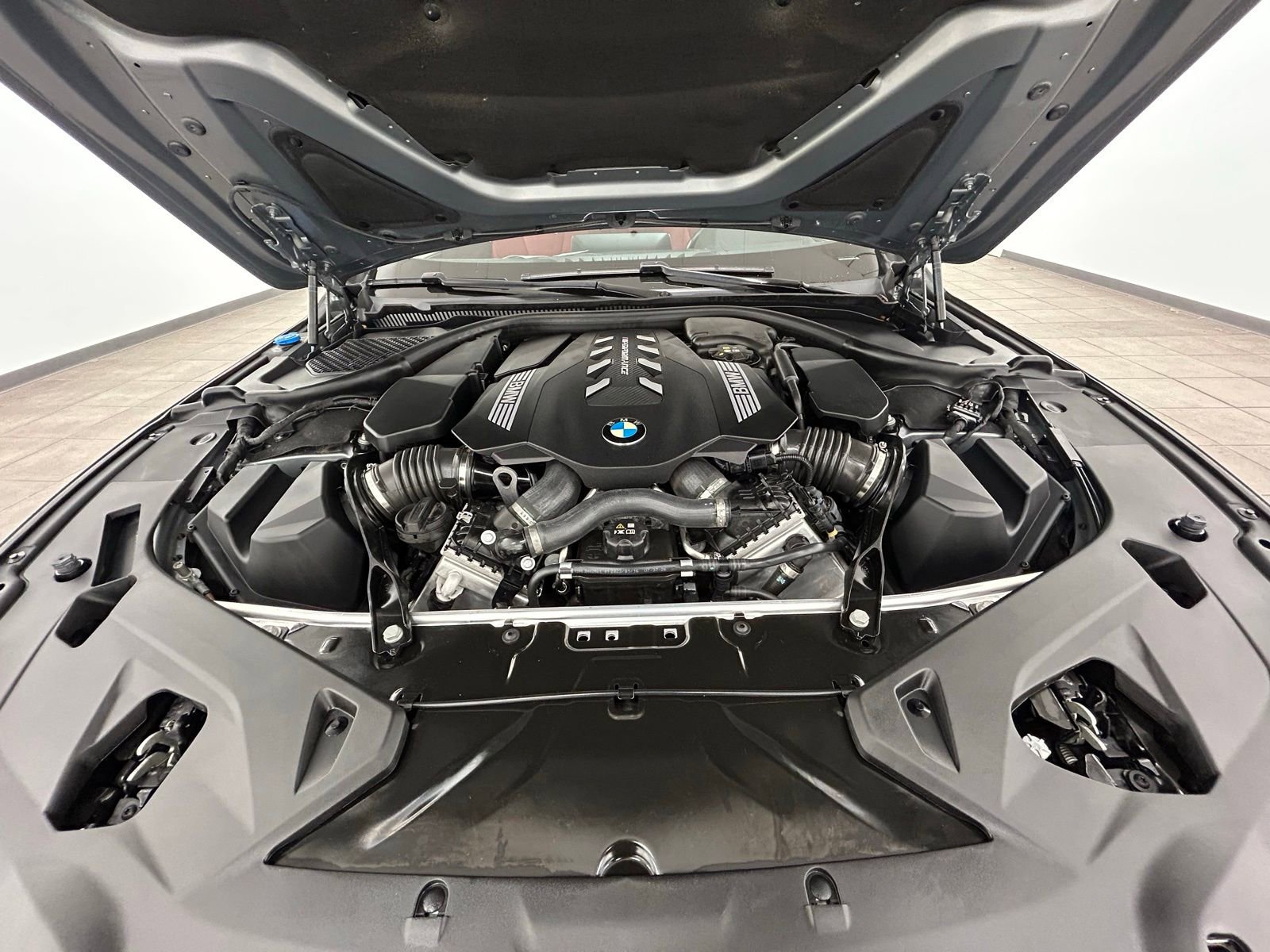 Used 2024 BMW M850i xDrive Convertible image 41