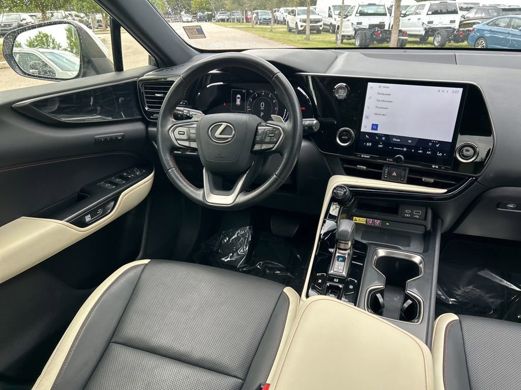 Used 2022 Lexus NX 250 FWD image 10