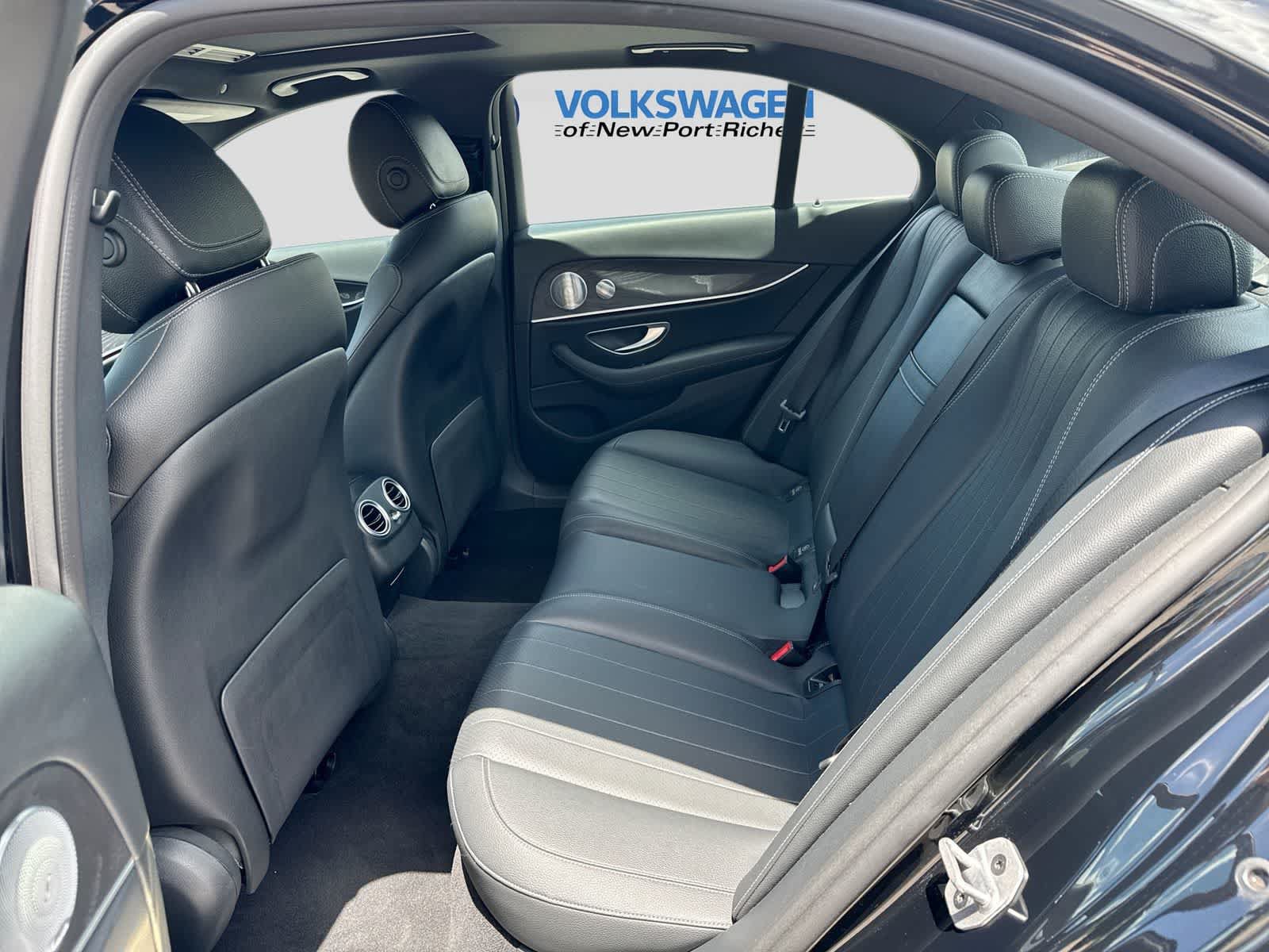 Used 2020 Mercedes-Benz E 350 Sedan image 26