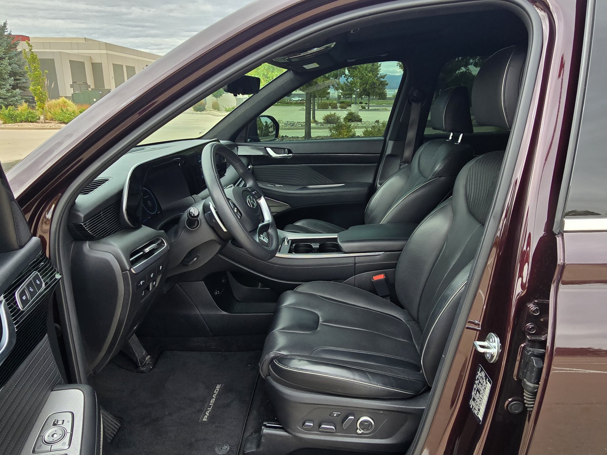 Used 2024 Hyundai Palisade Calligraphy AWD/4WD image 12