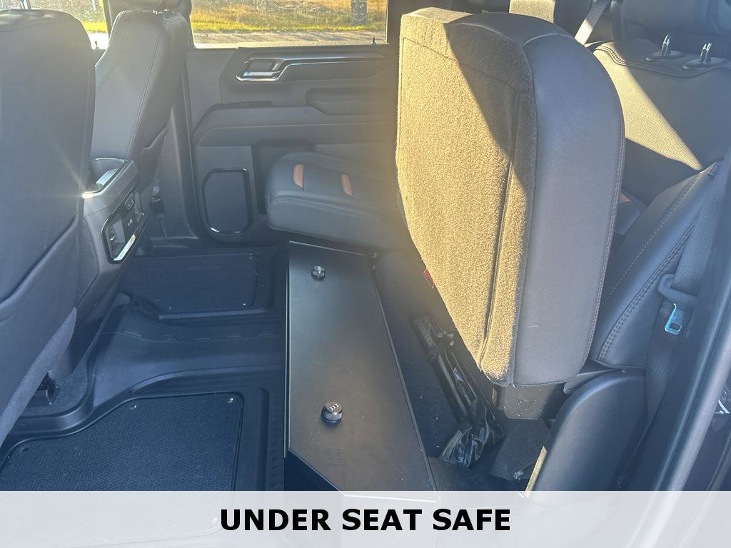 Used 2024 GMC Sierra 2500 AT4 w/ AT4 Premium Plus Package image 11