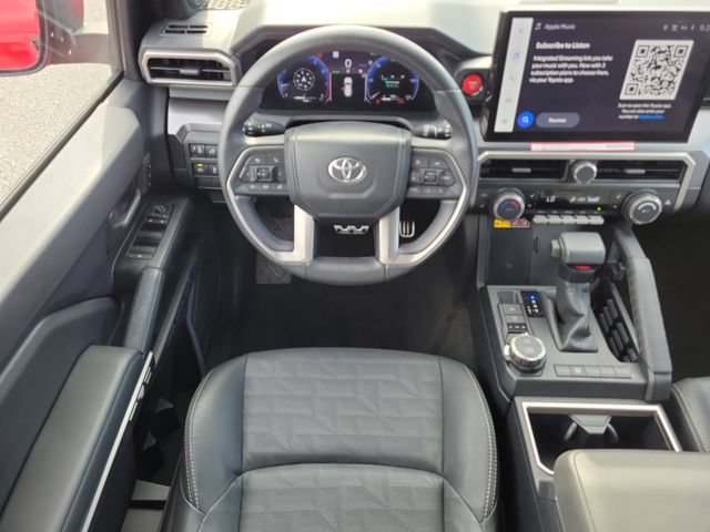 Used 2025 Toyota 4Runner TRD Sport Premium AWD/4WD image 15