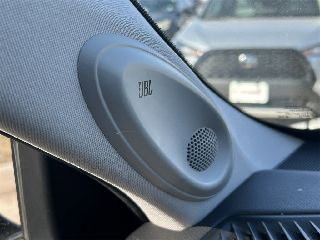 Used 2020 Toyota Highlander Limited image 38