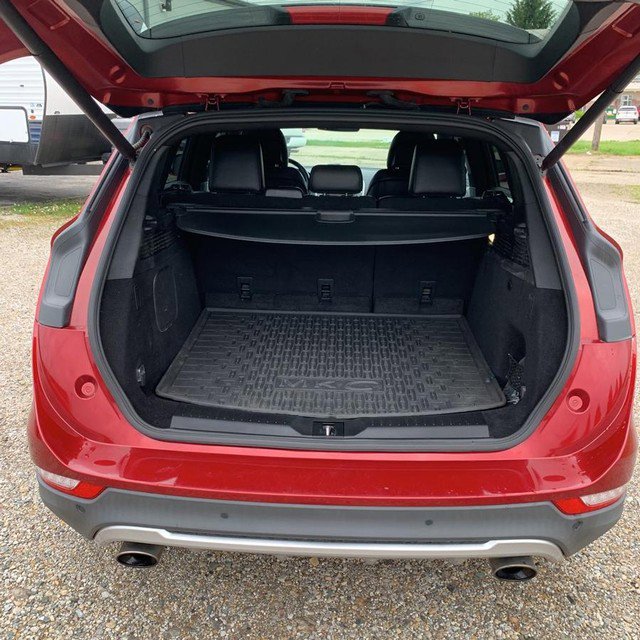 Used 2017 Lincoln MKC Select w/ Select Plus Package AWD/4WD image 21