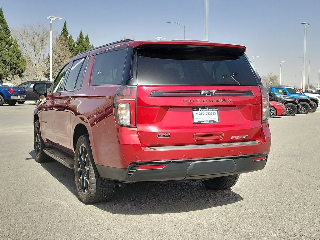 Used 2023 Chevrolet Suburban RST w/ Luxury Package image 8