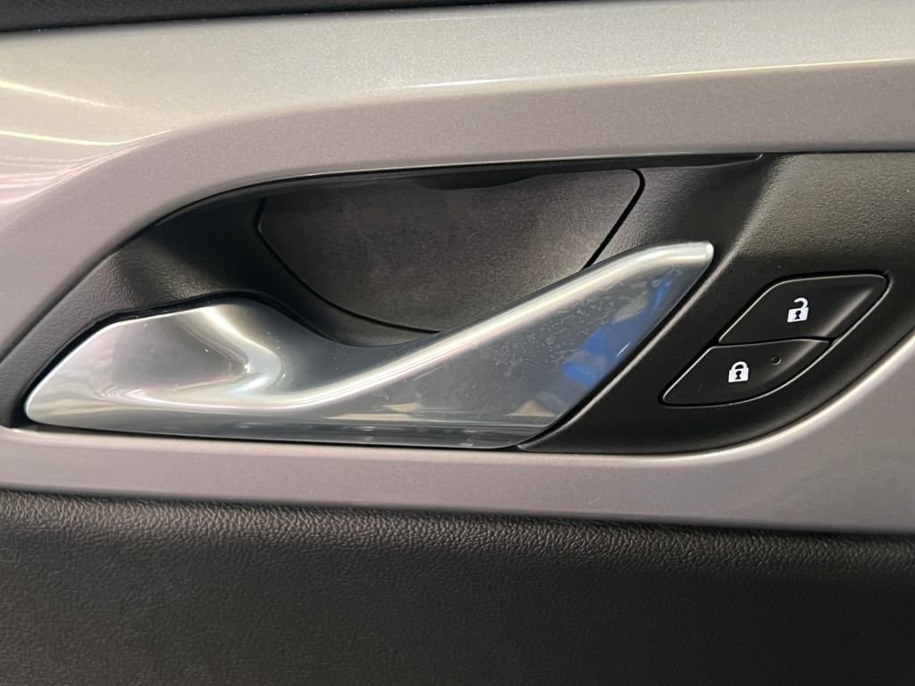 Used 2024 Chevrolet Blazer LT w/ Midnight/Sport Edition image 30