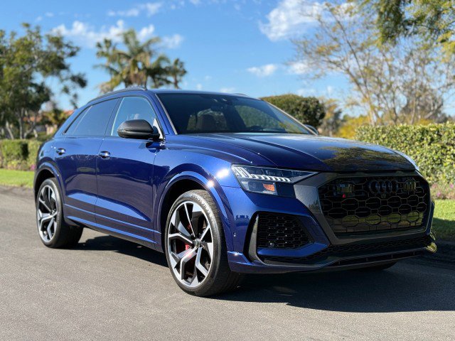Used 2024 Audi RS Q8 image 11