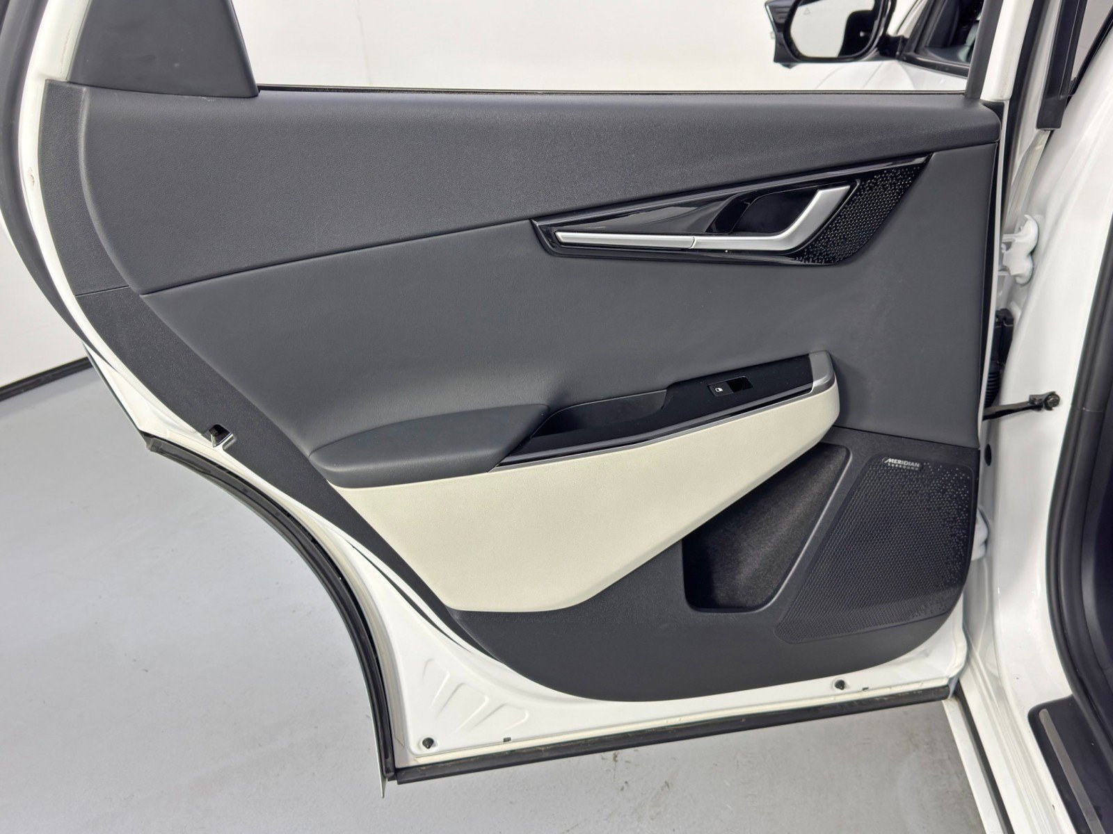 Used 2023 Kia EV6 GT-Line image 42