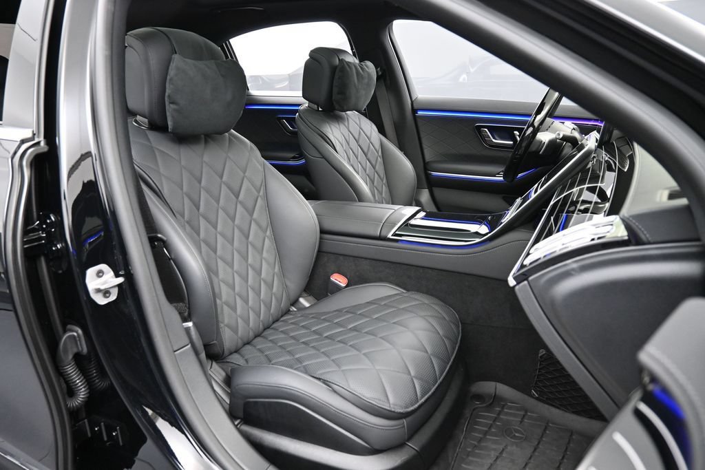 Used 2026 Mercedes-Benz S 580 4MATIC Sedan image 31