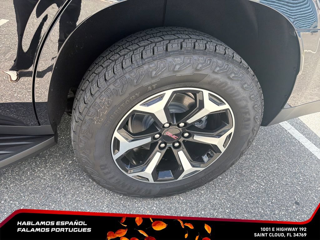New 2026 GMC Yukon AT4 AWD/4WD image 11
