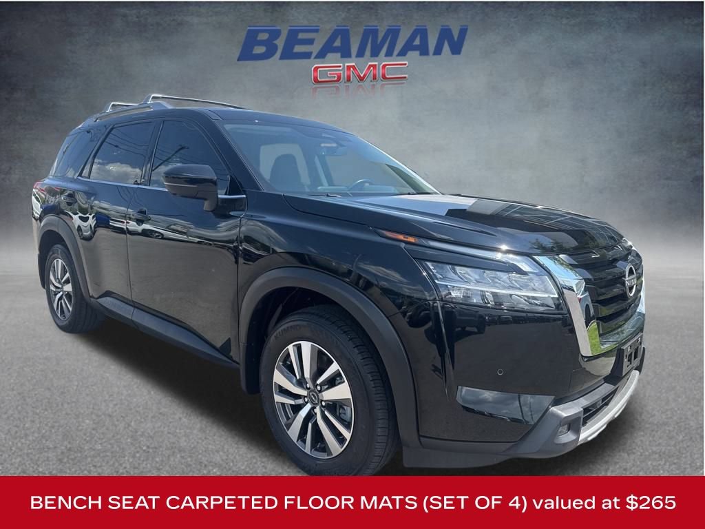 Used 2023 Nissan Pathfinder SL