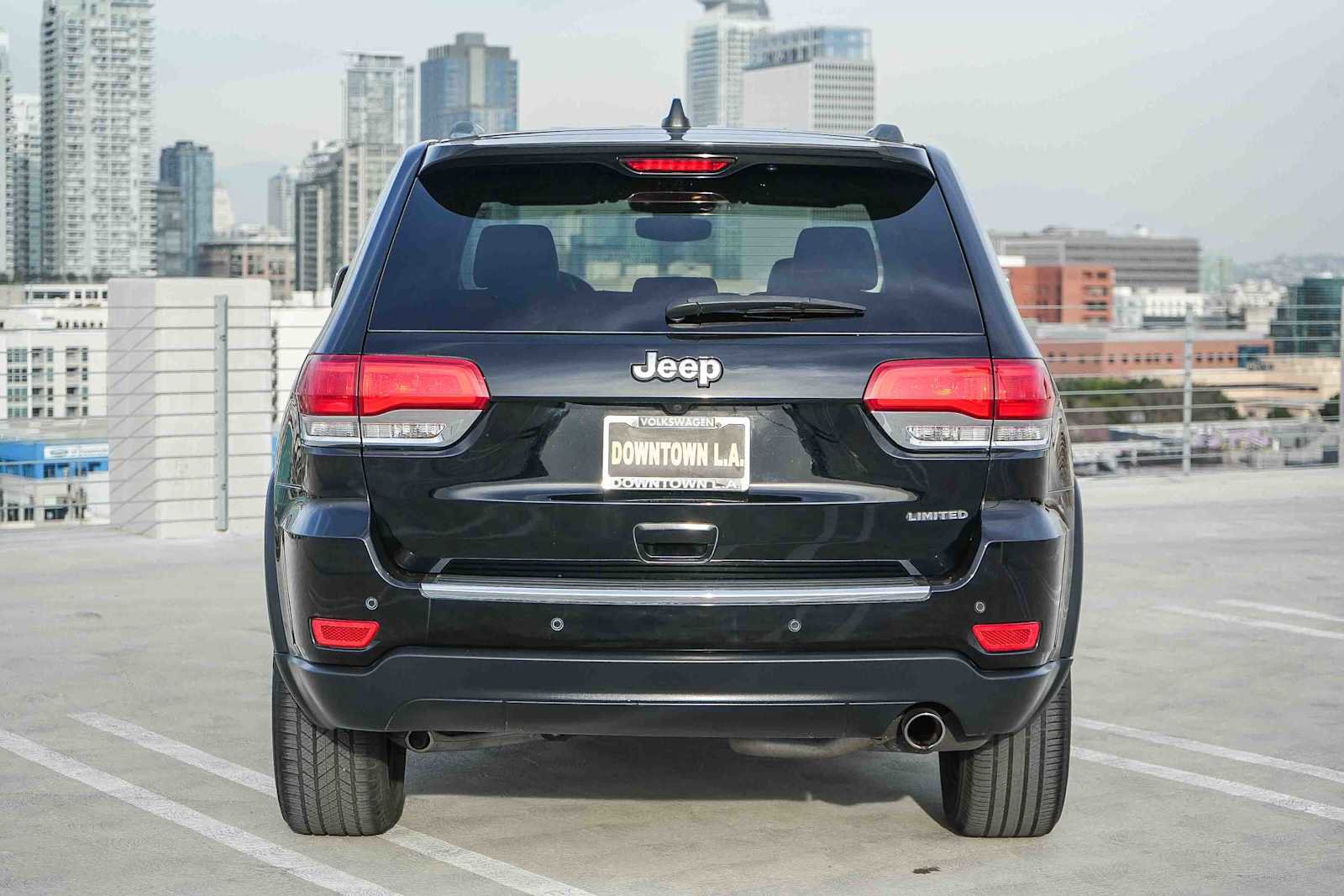 Used 2018 Jeep Grand Cherokee Limited image 7