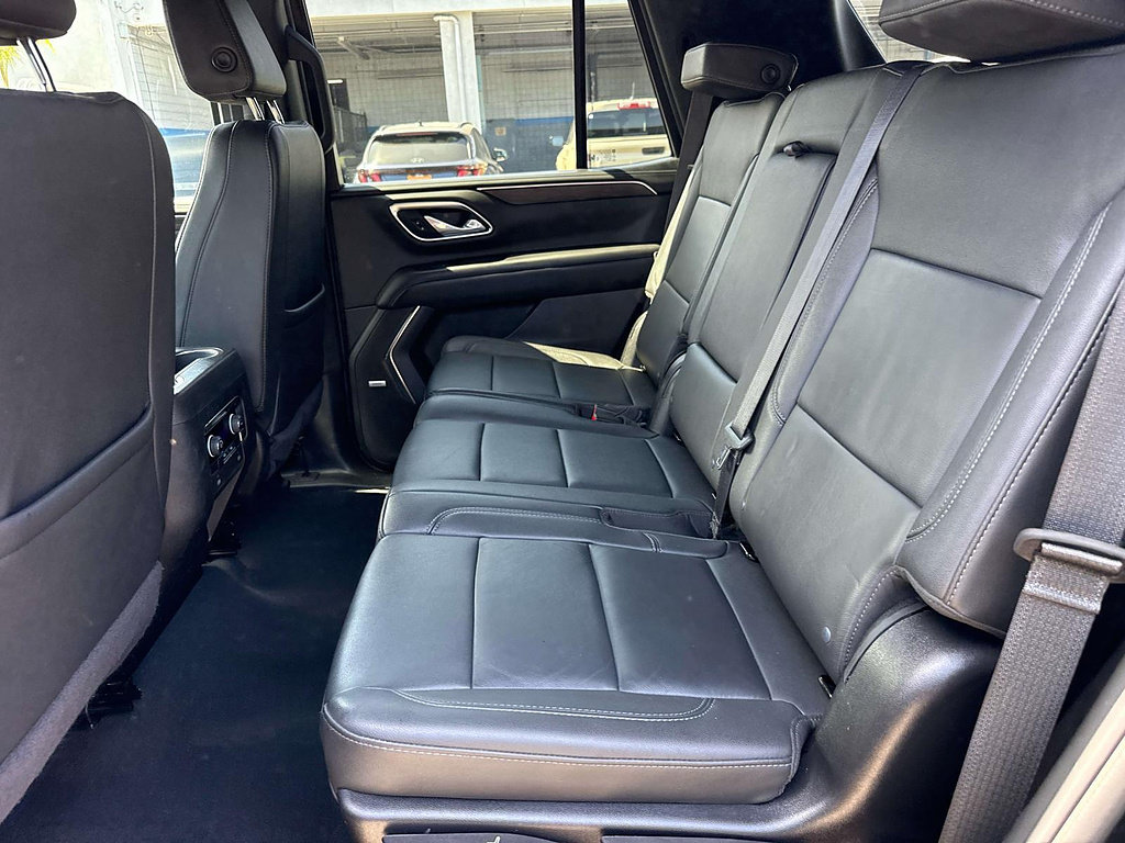 Used 2024 Chevrolet Tahoe LT RWD image 11