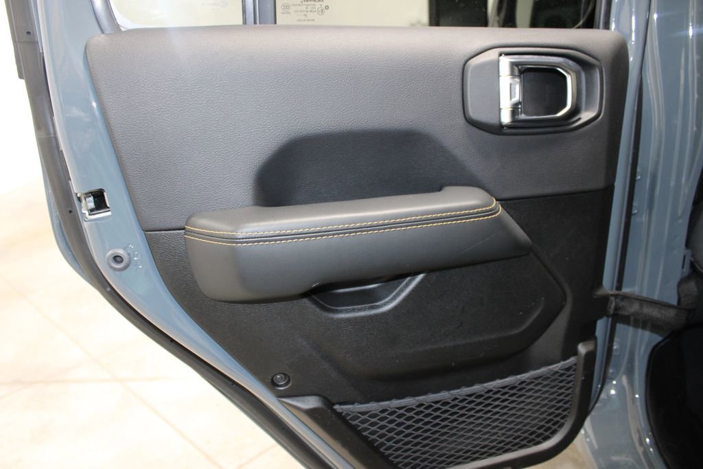 Used 2025 Jeep Wrangler Unlimited Sahara w/ Safety Group image 22