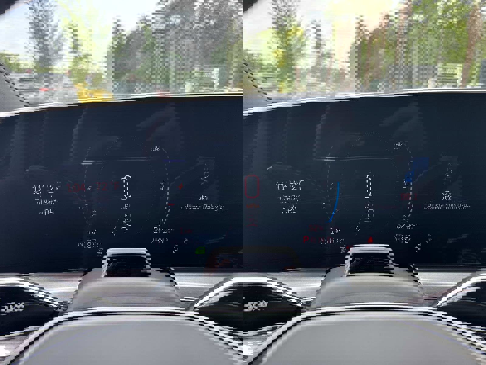 Certified 2025 Cadillac Lyriq Luxury w/ LPO, Floor Liner Package AWD/4WD image 28