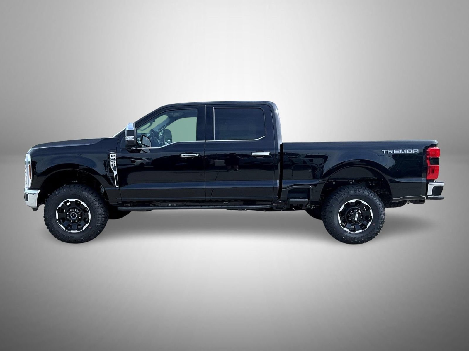 New 2026 Ford F250 Lariat w/ Tremor Off-Road Package AWD/4WD image 8