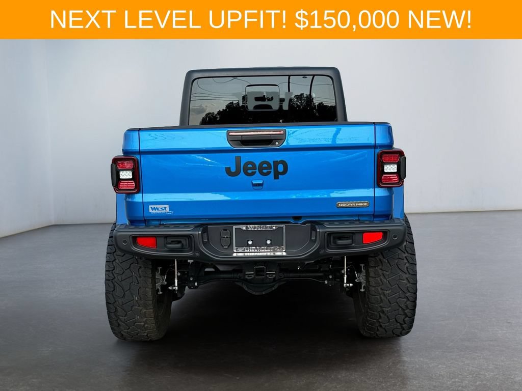 Used 2021 Jeep Gladiator Sport AWD/4WD image 4