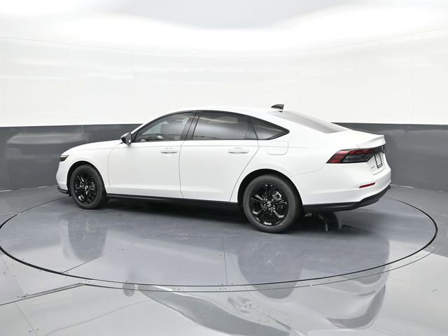 New 2025 Honda Accord SE image 5