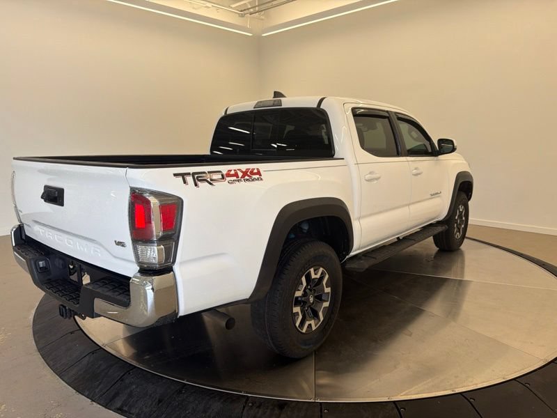 Used 2020 Toyota Tacoma TRD Off-Road AWD/4WD image 3