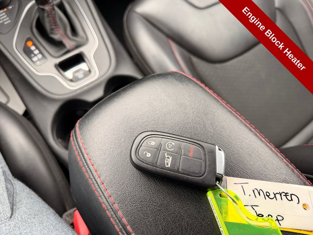 Used 2019 Jeep Cherokee Trailhawk w/ Comfort & Convenience Group image 33