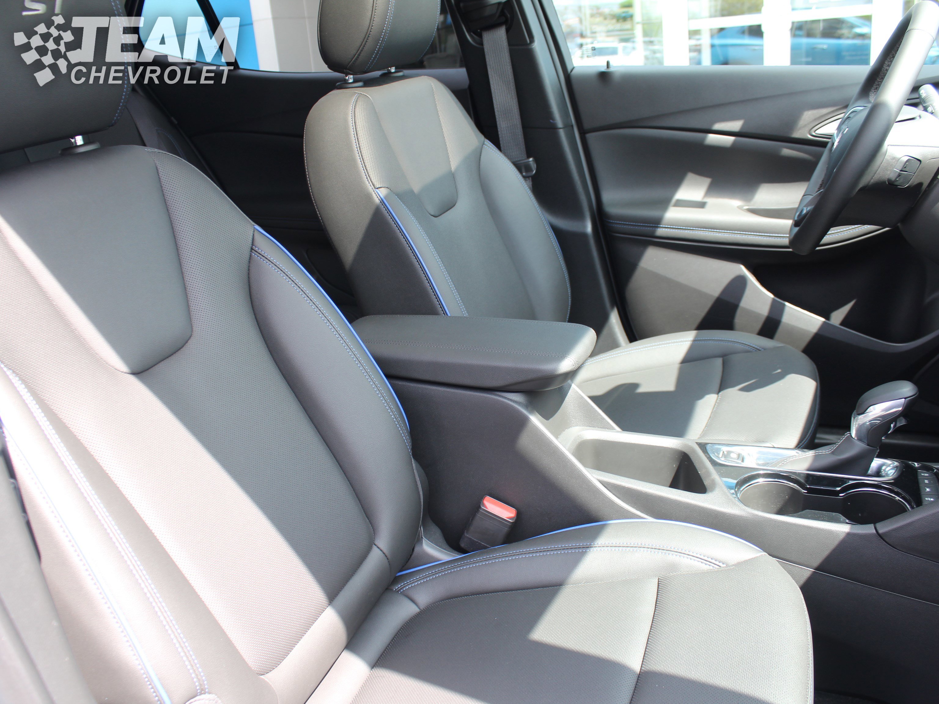 Used 2026 Buick Encore GX Sport Touring w/ Comfort Package AWD/4WD image 29