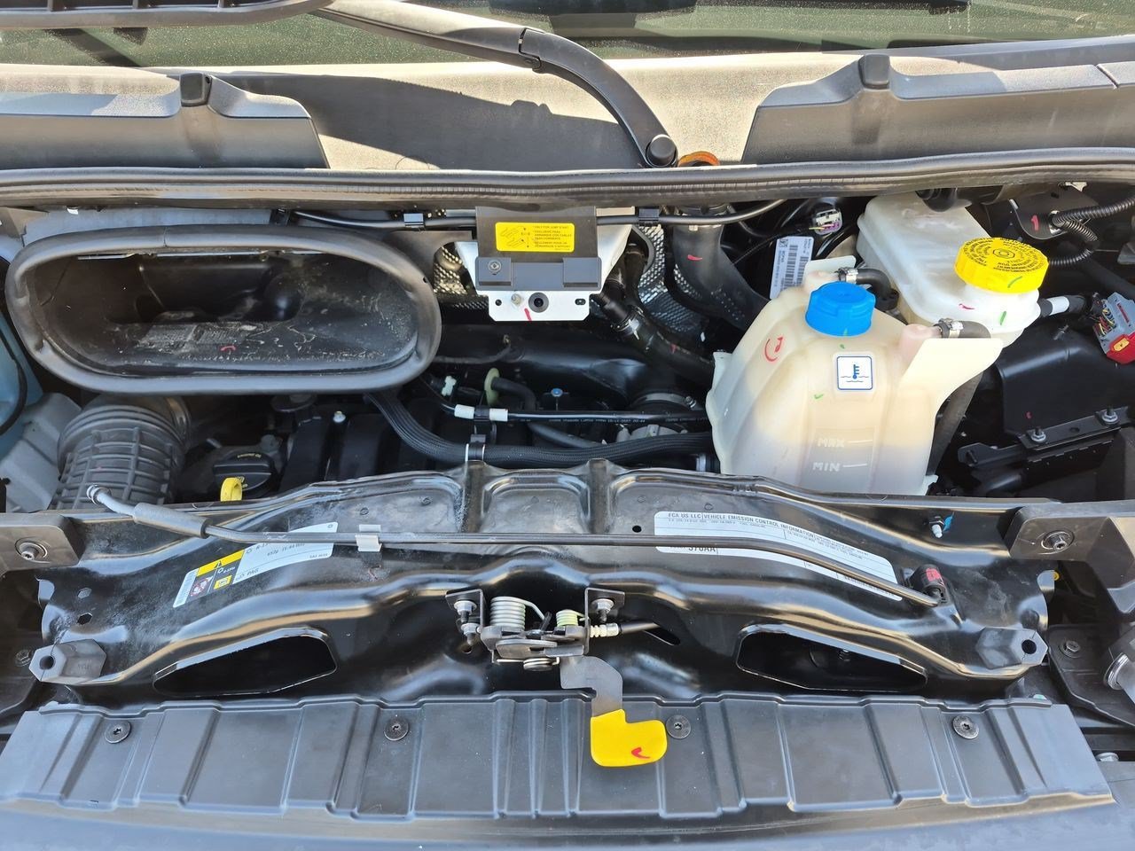 Used 2024 RAM ProMaster 2500 FWD image 24