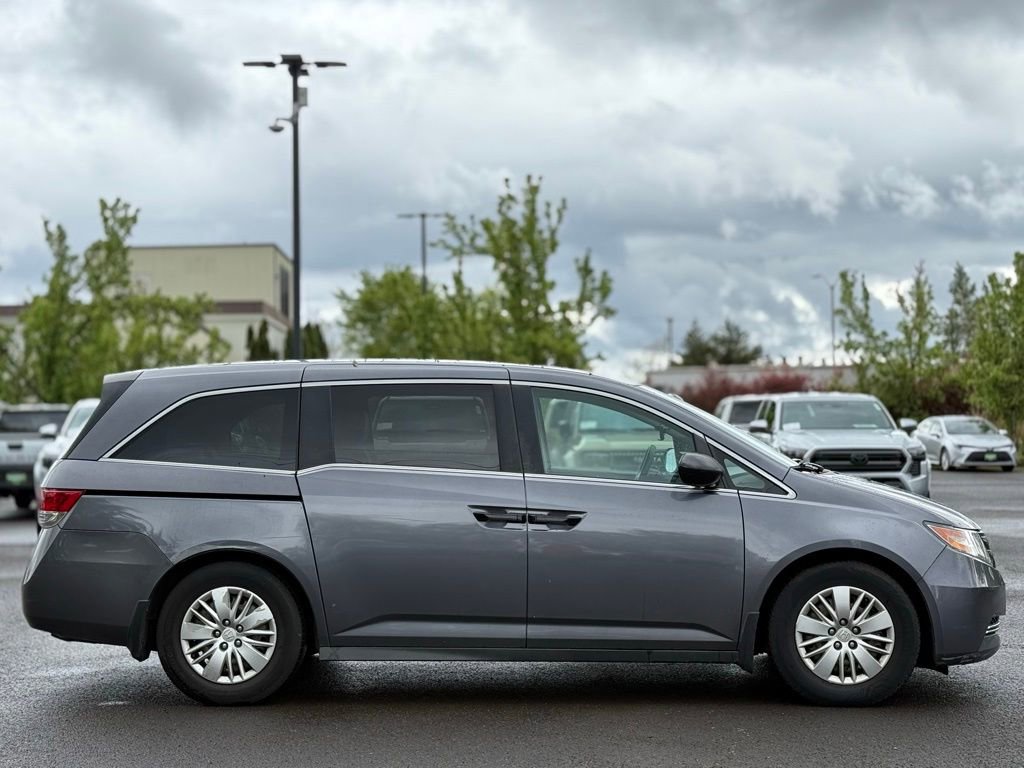 Used 2016 Honda Odyssey LX image 6