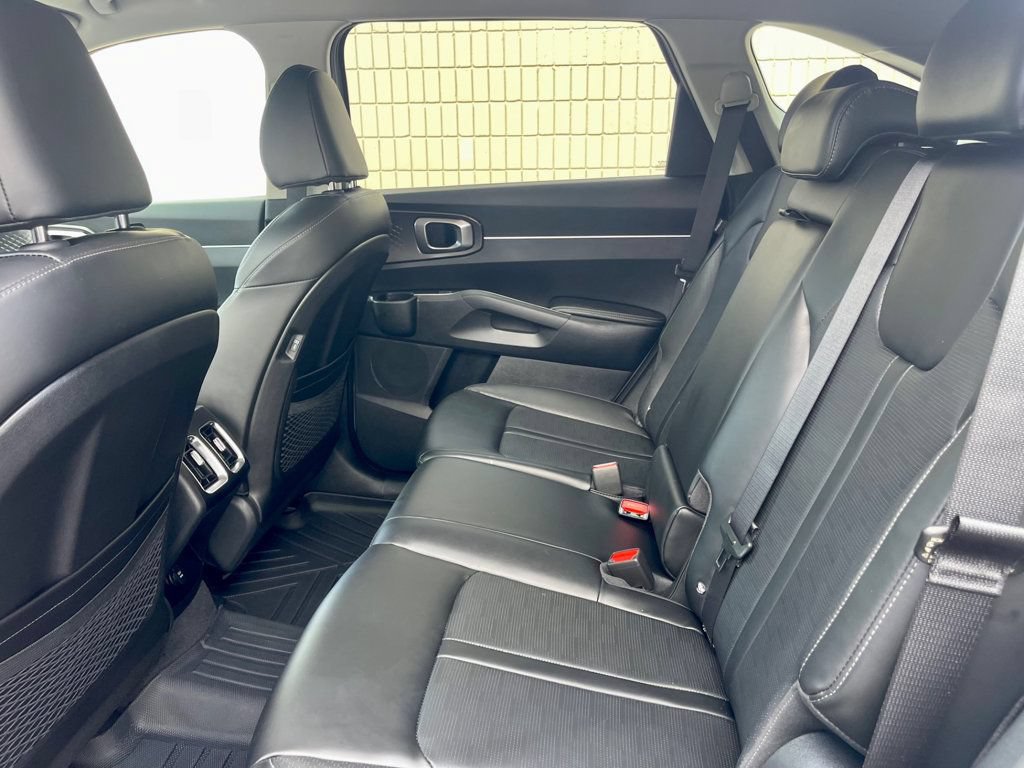 Used 2026 Kia Sorento S FWD image 11