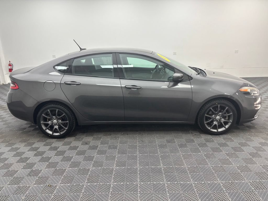 Used 2016 Dodge Dart SXT w/ Rallye Appearance Group FWD image 6
