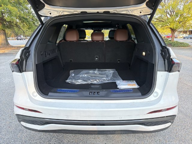New 2026 Lincoln Nautilus Reserve w/ Jet Appearance Package AWD/4WD image 24