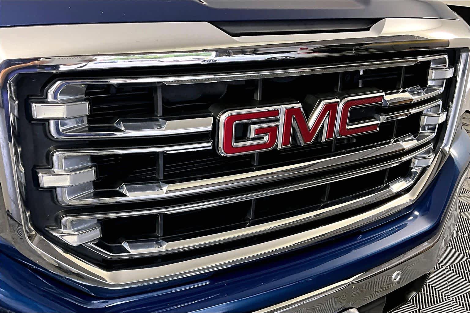 Used 2018 GMC Sierra 1500 SLT w/ Enhanced Driver Alert Package RWD image 29