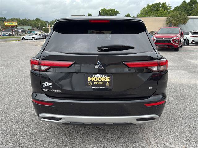 Used 2023 Mitsubishi Outlander SE FWD image 7