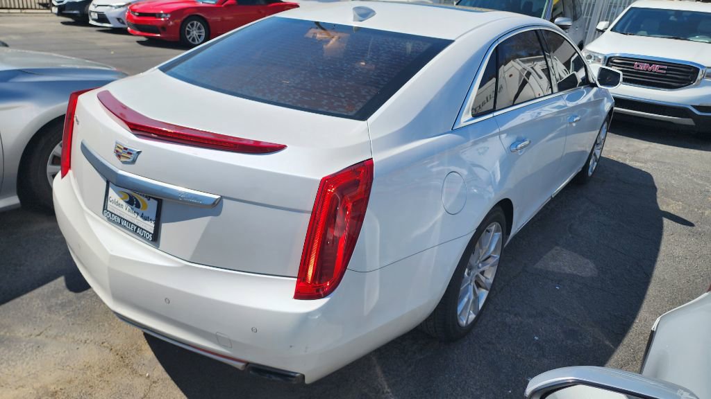 Used 2016 Cadillac XTS Premium FWD image 4