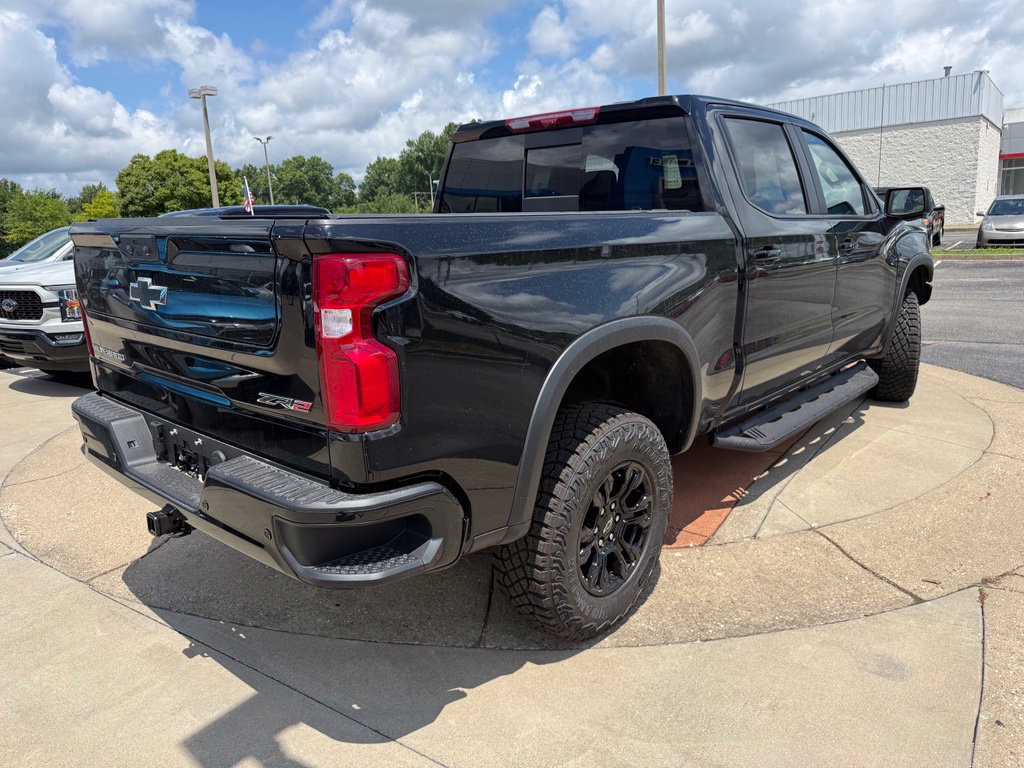 Used 2026 Chevrolet Silverado 1500 ZR2 AWD/4WD image 8