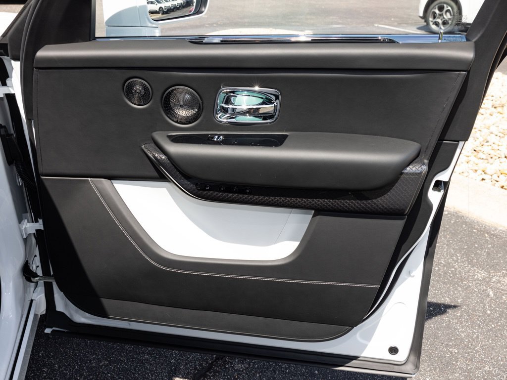 New 2027 Rolls-Royce Cullinan Black Badge AWD/4WD image 76