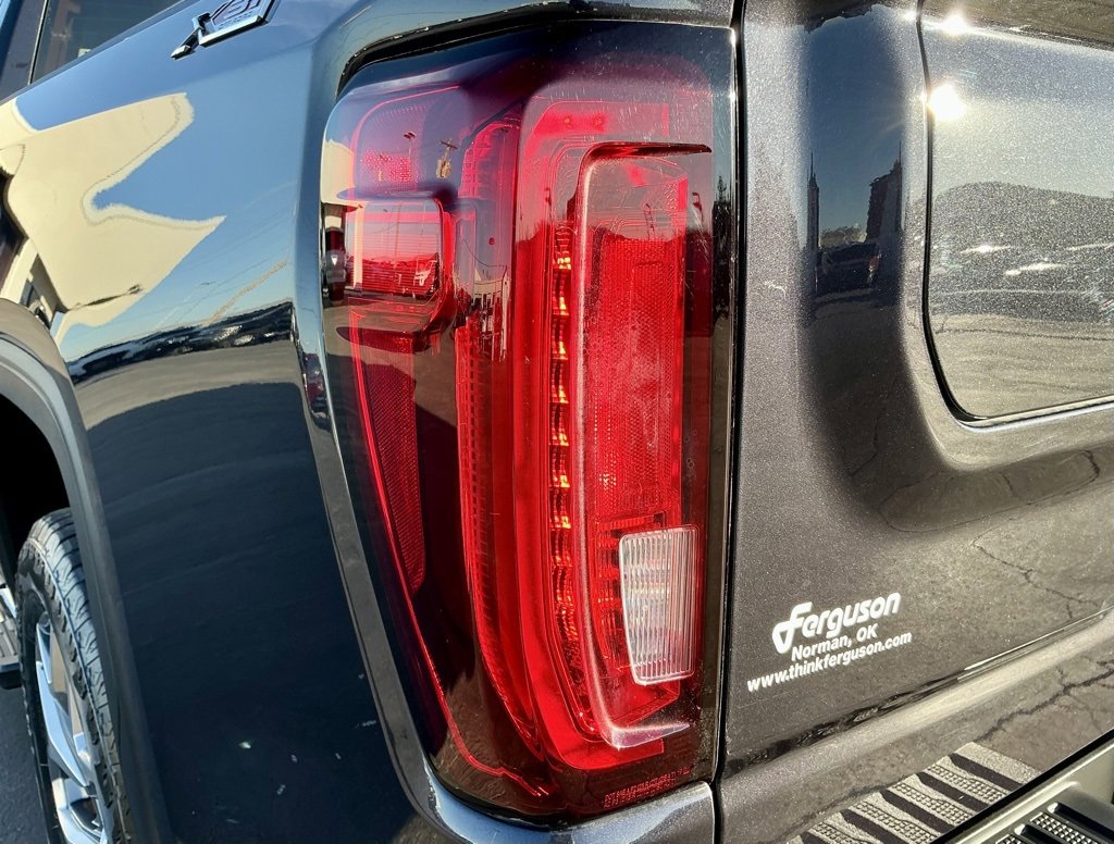 Used 2022 GMC Sierra 1500 SLT image 14