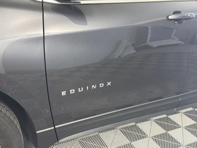Used 2023 Chevrolet Equinox LT AWD/4WD image 11