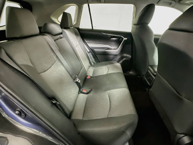 Used 2024 Toyota RAV4 XLE FWD image 26