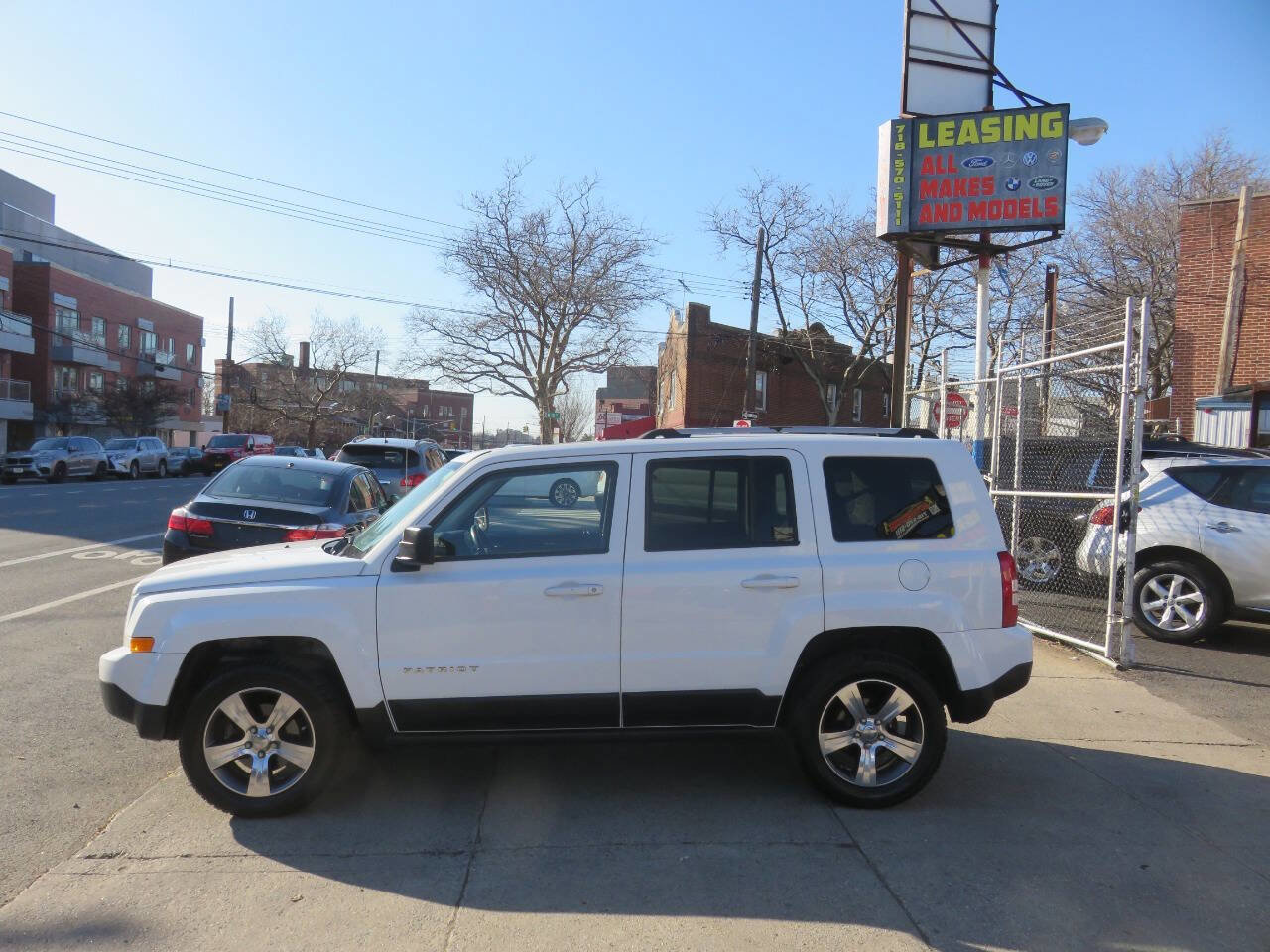 Used 2017 Jeep Patriot High Altitude image 7