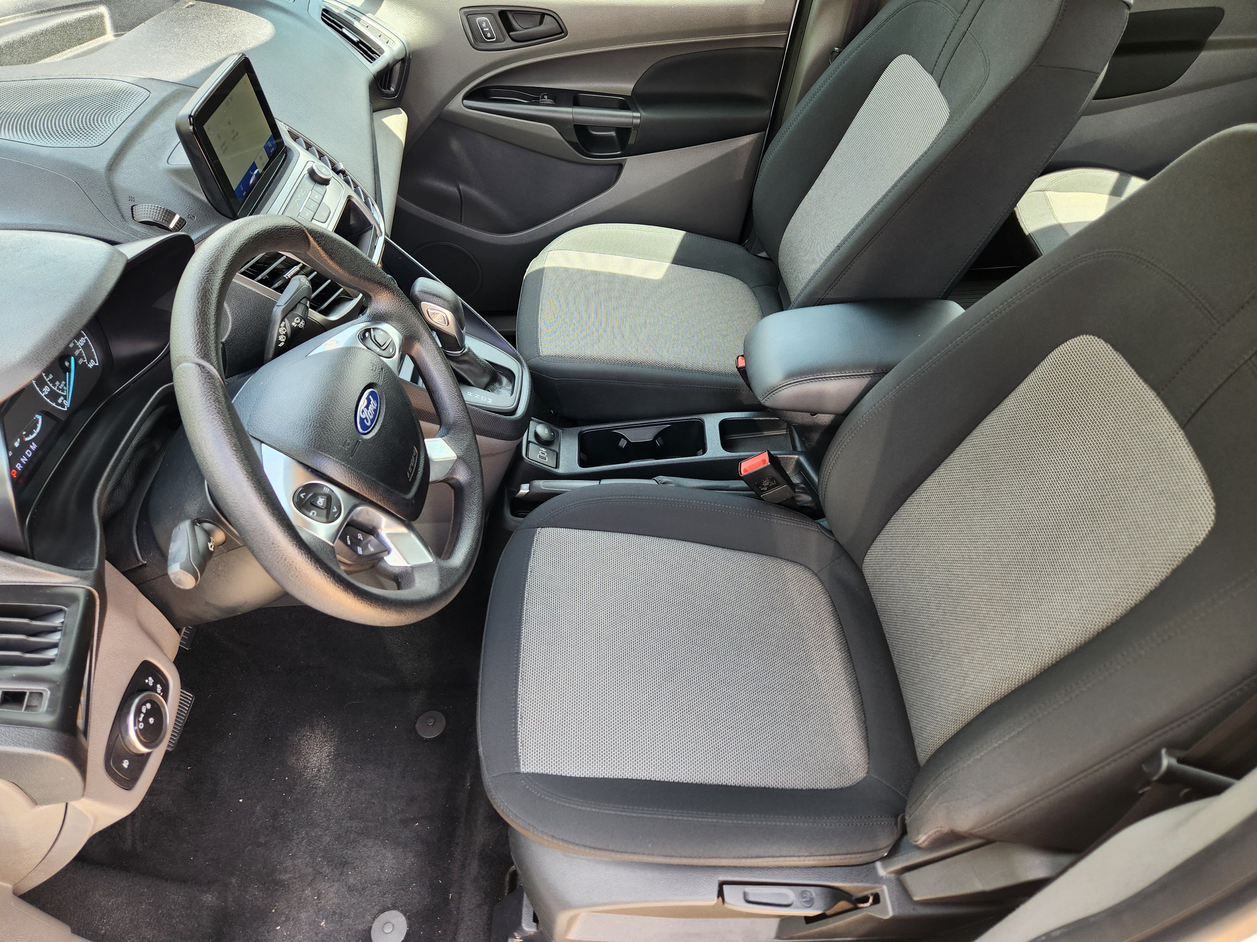 Used 2023 Ford Transit Connect XL FWD image 9