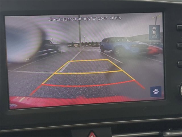 Used 2021 Hyundai Elantra SEL image 19