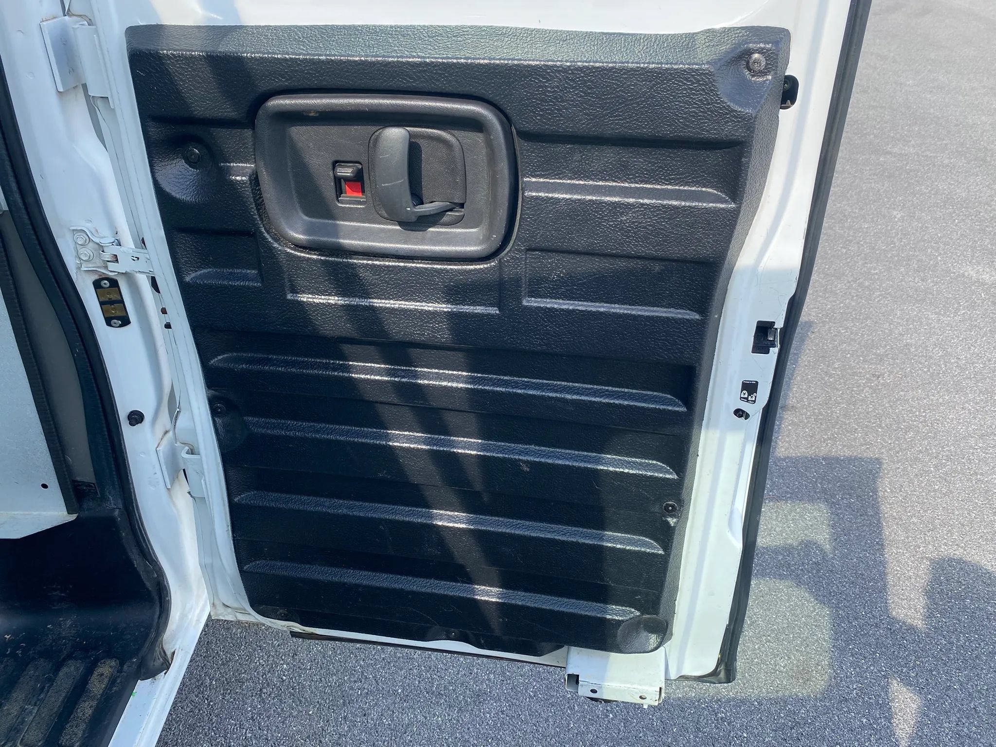 Used 2016 Chevrolet Express 2500 Extended RWD image 21