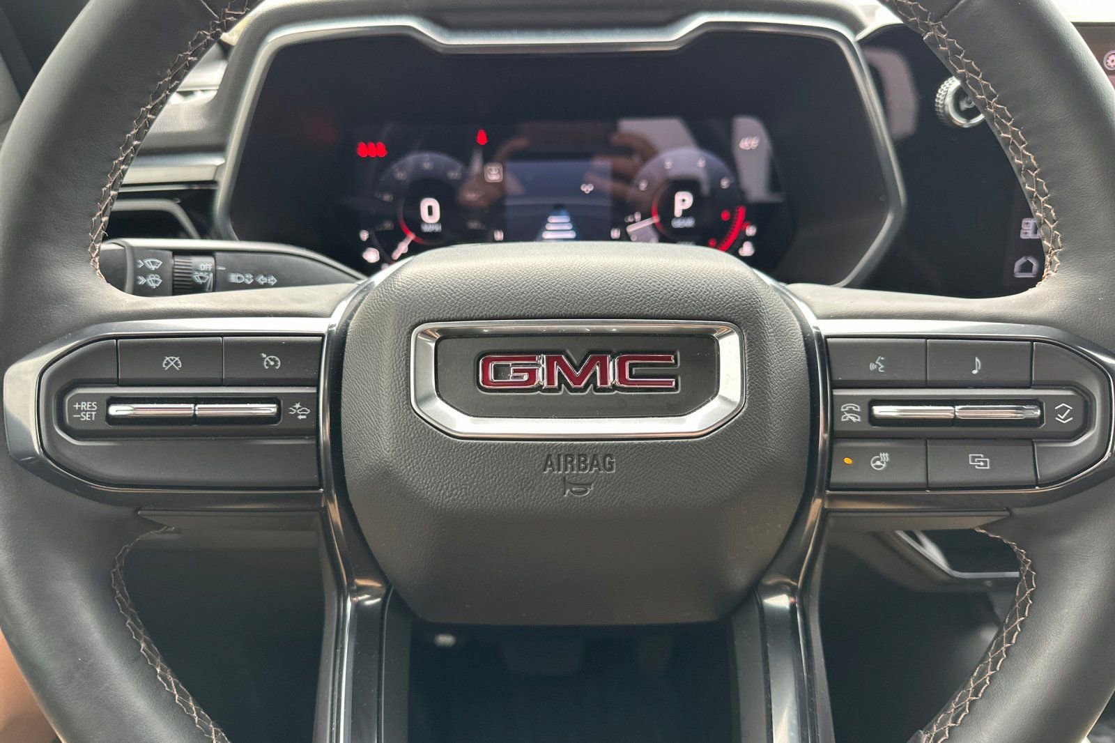 Used 2024 GMC Canyon AT4 w/ LPO, Off Road Lift Package image 35