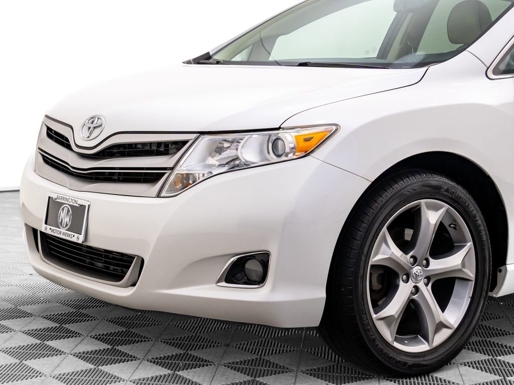 Used 2013 Toyota Venza XLE image 35