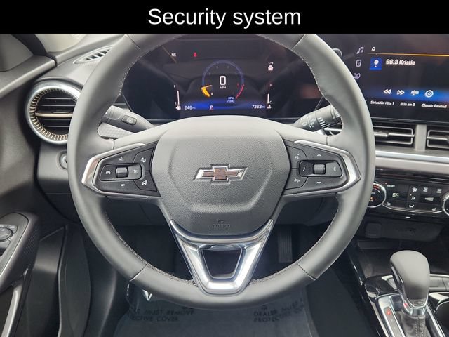 Used 2026 Chevrolet Trax ACTIV w/ Sunroof Package FWD image 35
