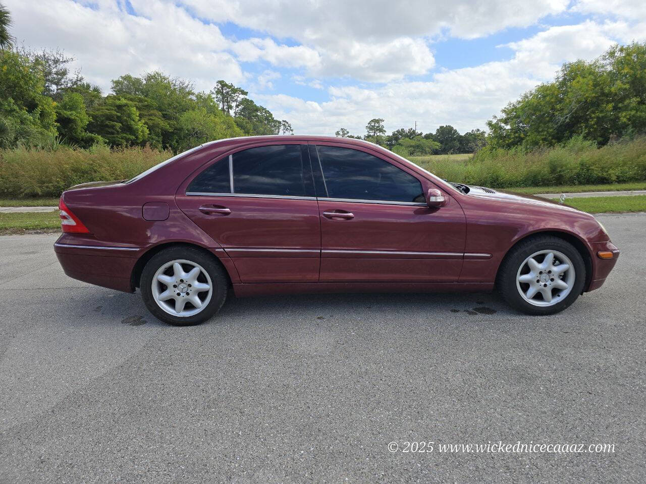 Used 2003 Mercedes-Benz C 320 4MATIC Sedan image 7