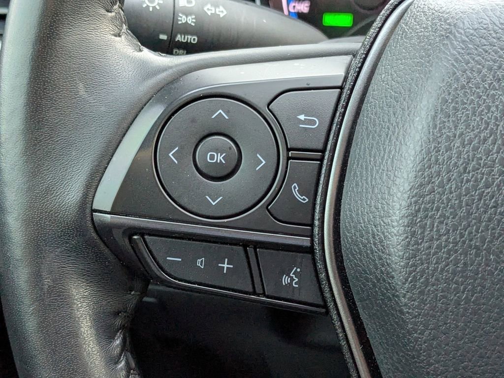 Used 2022 Toyota Camry SE image 23