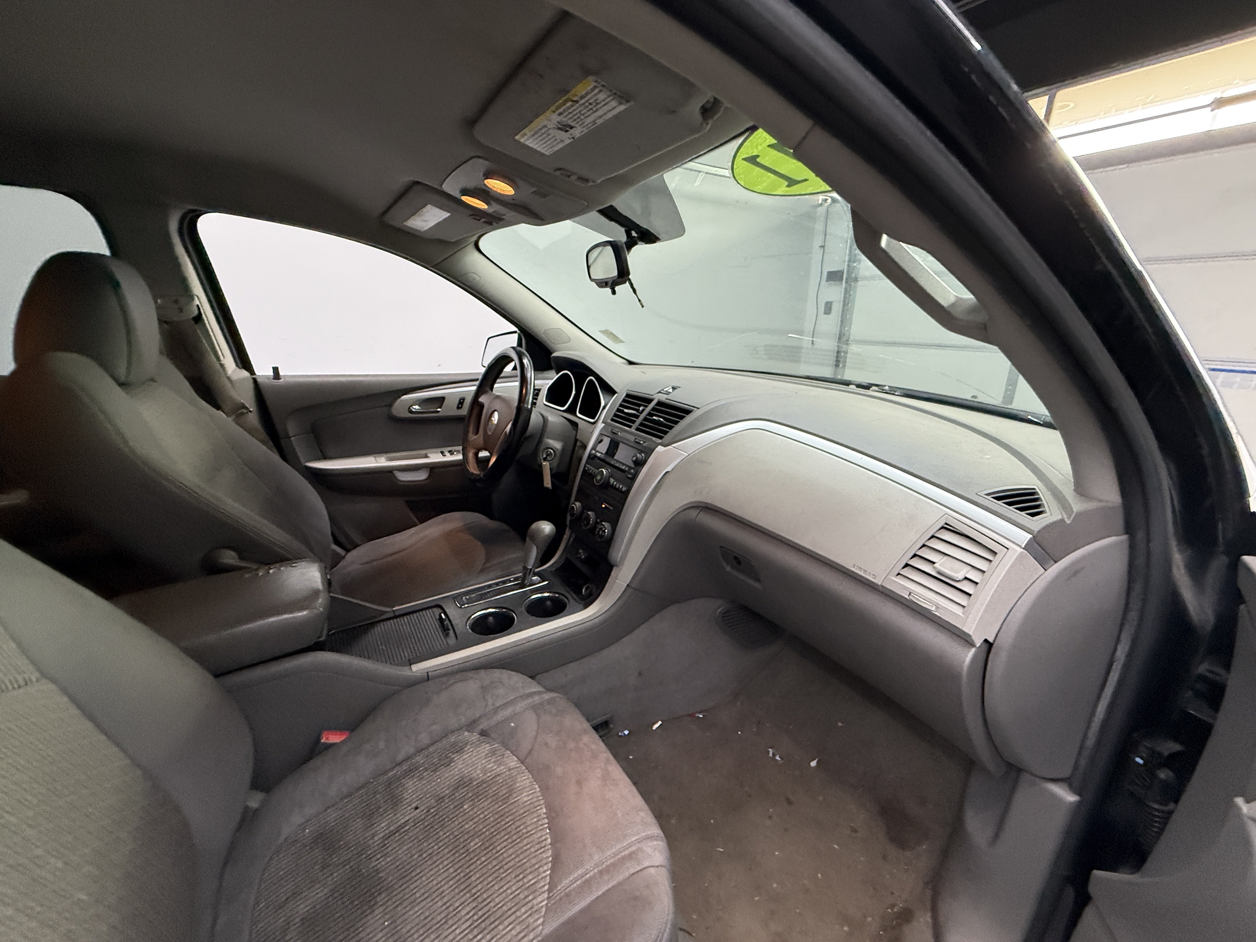 Used 2011 Chevrolet Traverse LS FWD image 14