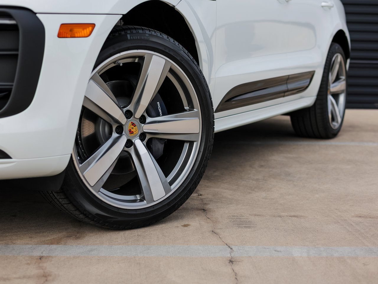 Certified 2026 Porsche Macan AWD/4WD image 12