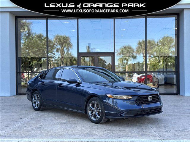 Used 2023 Honda Accord EX image 1